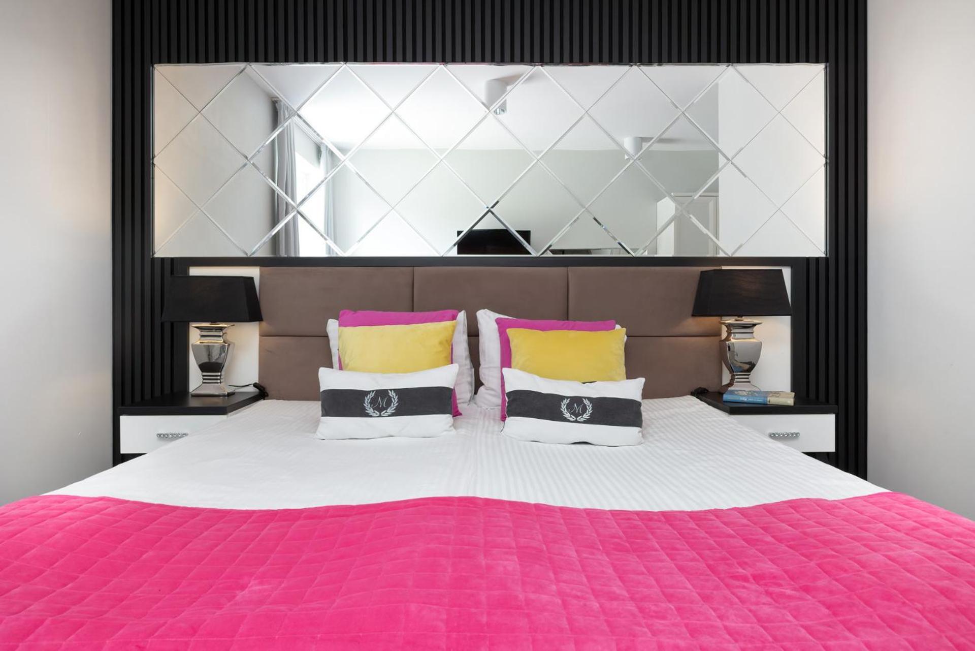 Majestique Hotel โปเบียโรโว ห้อง รูปภาพ